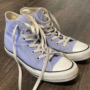 Size 8 Converses